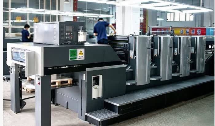 Advanced printing equipment supporting custom packaging