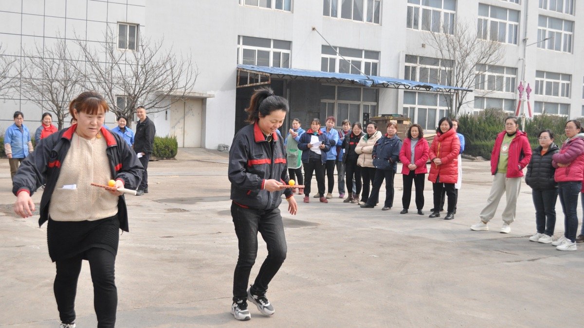 Yutongyuan team collaboration activity at the production site